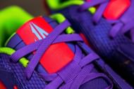 Take a closer look at the tongue areas of the shoes (Image via Nike)